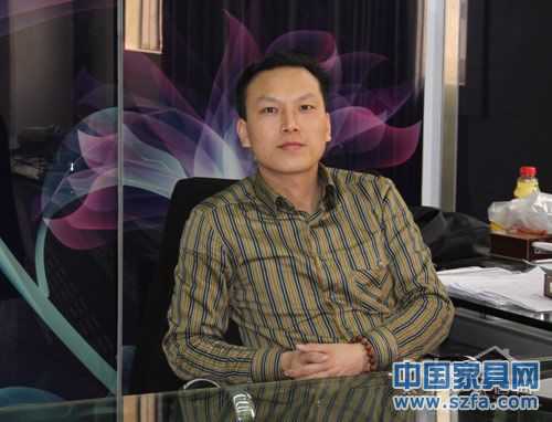 佛山市金天拓家私有限公司總經(jīng)理 劉決飛 佛山市金天拓家私有限公司總經(jīng)理 劉決飛