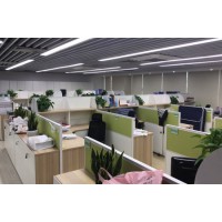 格子間般辦公家具定制，創(chuàng)意新穎符合辦公室風(fēng)格