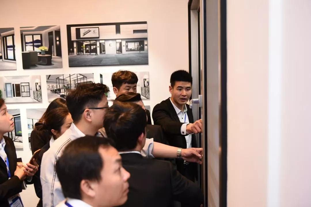 新豪軒門窗 新豪軒門窗